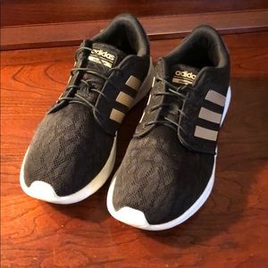 Adidas CloudFoam Sneakers Black/Tan Size 9.5